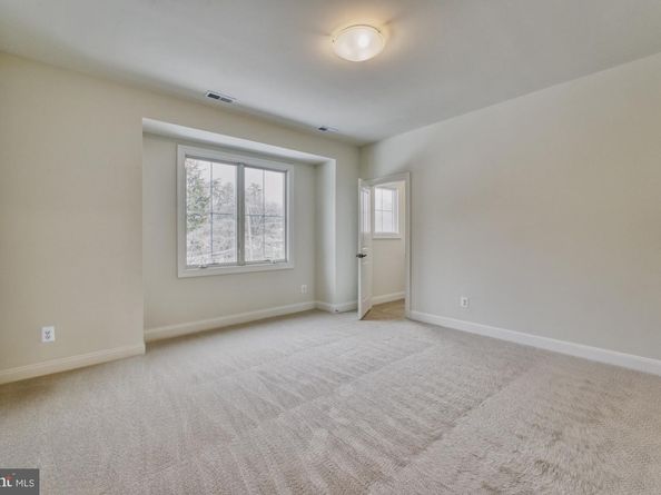 309 Park Street NE, Vienna VA 22180