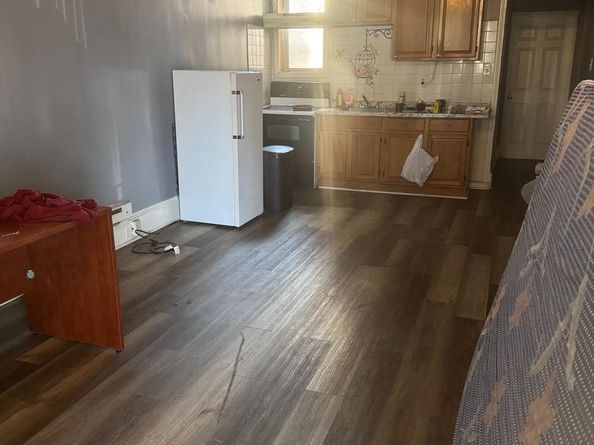 816 W Erie Avenue, Philadelphia PA 19140