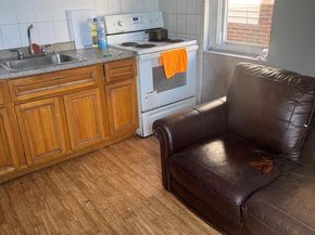 816 W Erie Avenue, Philadelphia PA 19140