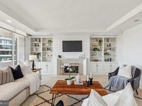 202 W Rittenhouse Square 3203, Philadelphia PA 19103
