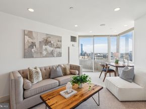 202 W Rittenhouse Square 3203, Philadelphia PA 19103