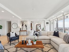 202 W Rittenhouse Square 3203, Philadelphia PA 19103