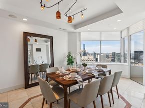 202 W Rittenhouse Square 3203, Philadelphia PA 19103