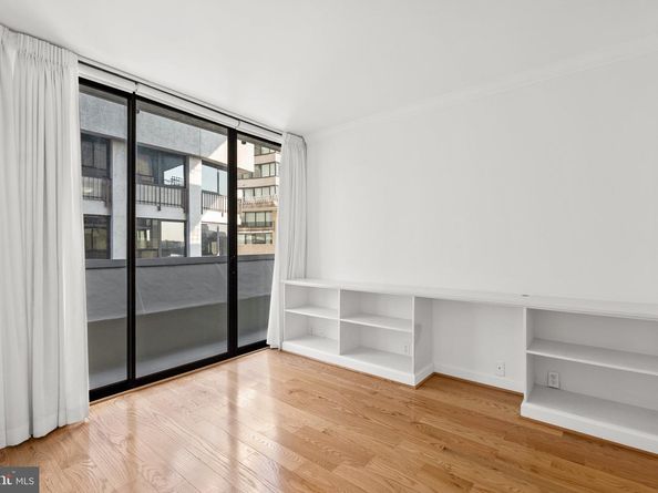 2700 Virginia Ave NW 811, Washington DC 20037