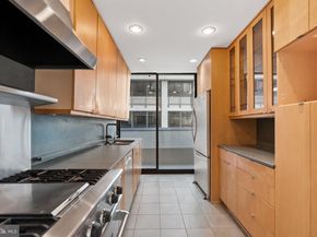 2700 Virginia Ave NW 811, Washington DC 20037