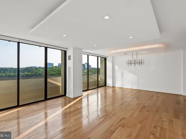 2700 Virginia Ave NW 811, Washington DC 20037