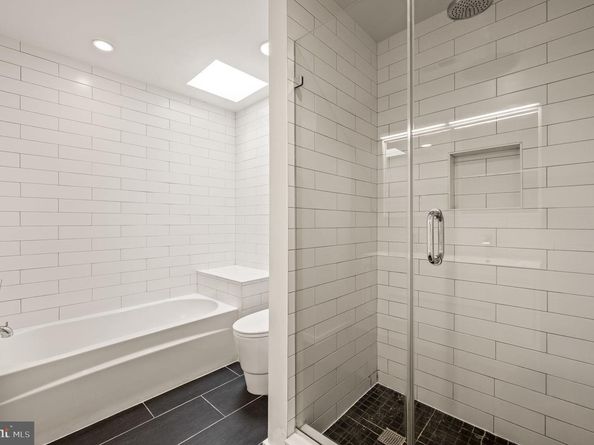 529 W Jefferson Street, Philadelphia PA 19122