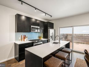 529 W Jefferson Street, Philadelphia PA 19122