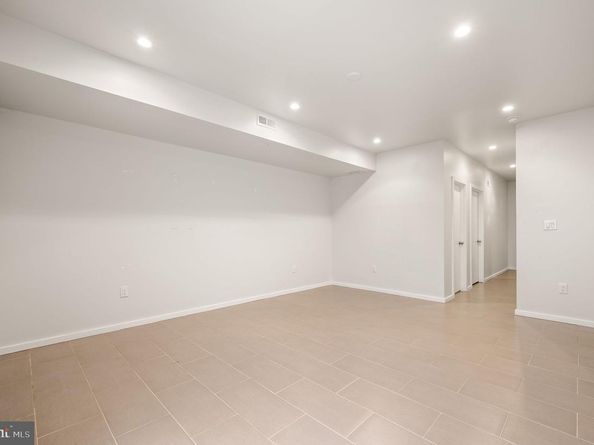 529 W Jefferson Street, Philadelphia PA 19122
