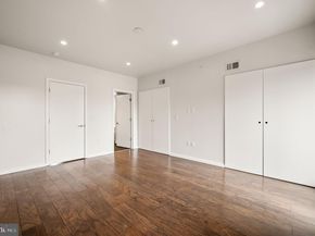 529 W Jefferson Street, Philadelphia PA 19122