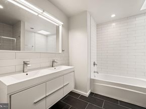 529 W Jefferson Street, Philadelphia PA 19122