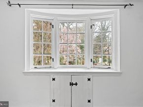 1 E Brookhaven Road, Wallingford PA 19086