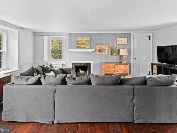 1 E Brookhaven Road, Wallingford PA 19086