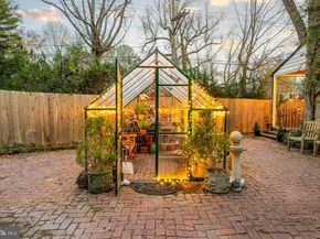 1 E Brookhaven Road, Wallingford PA 19086