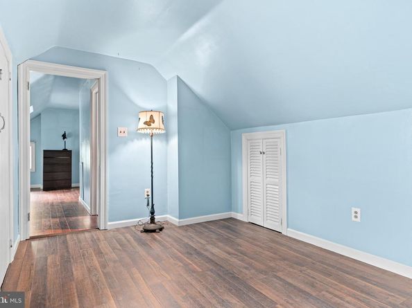 1 E Brookhaven Road, Wallingford PA 19086