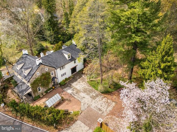 1 E Brookhaven Road, Wallingford PA 19086