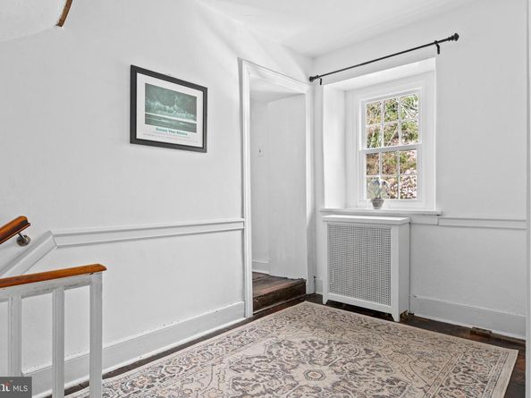 1 E Brookhaven Road, Wallingford PA 19086