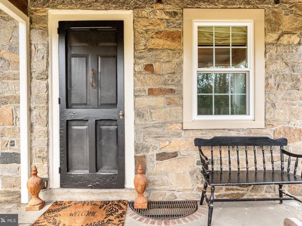 1 E Brookhaven Road, Wallingford PA 19086