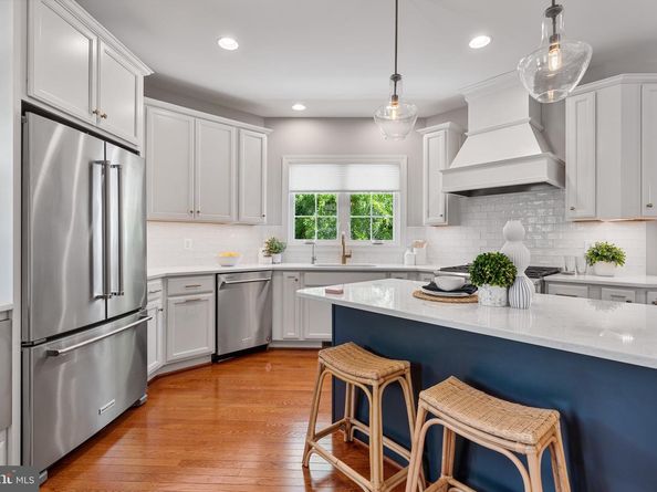 4950 34TH Street N, Arlington VA 22207