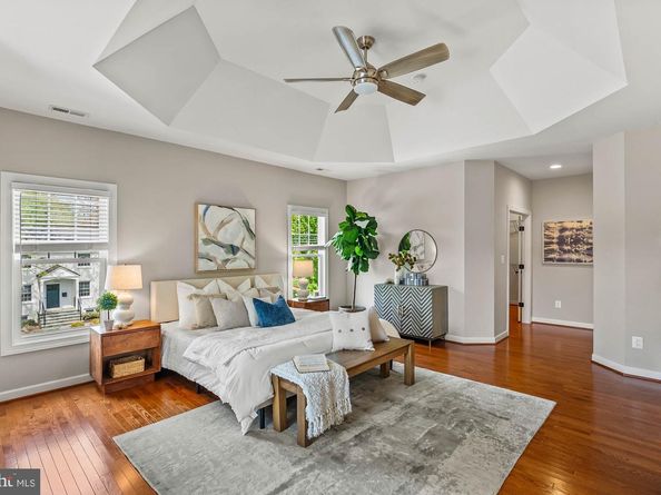 4950 34TH Street N, Arlington VA 22207