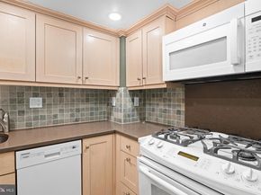 1008 Spruce Street 1018  1M, Philadelphia PA 19107
