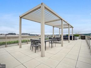 88 V Street SW 711, Washington DC 20024