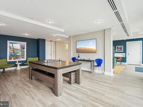88 V Street SW 711, Washington DC 20024