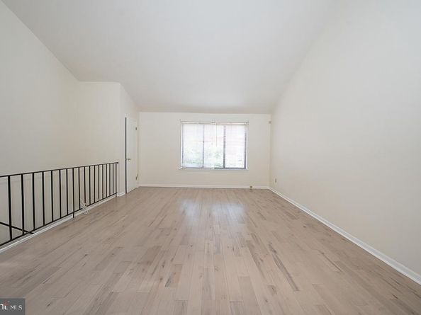 814 N 26TH Street, Philadelphia PA 19130