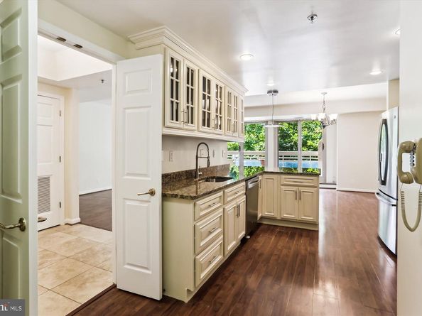 5600 Wisconsin Avenue 305, Chevy Chase MD 20815