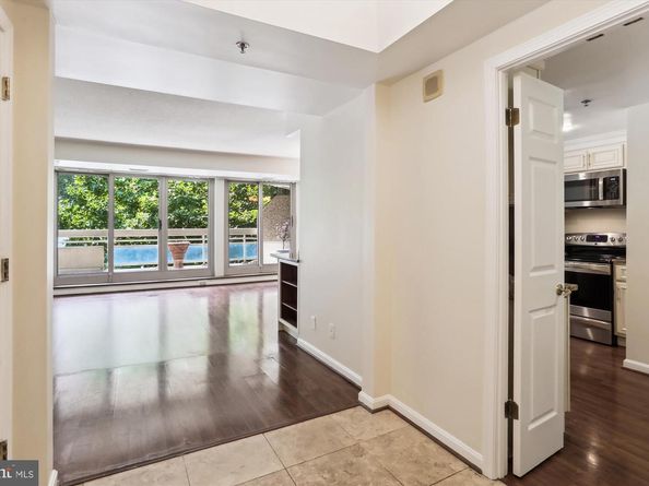 5600 Wisconsin Avenue 305, Chevy Chase MD 20815