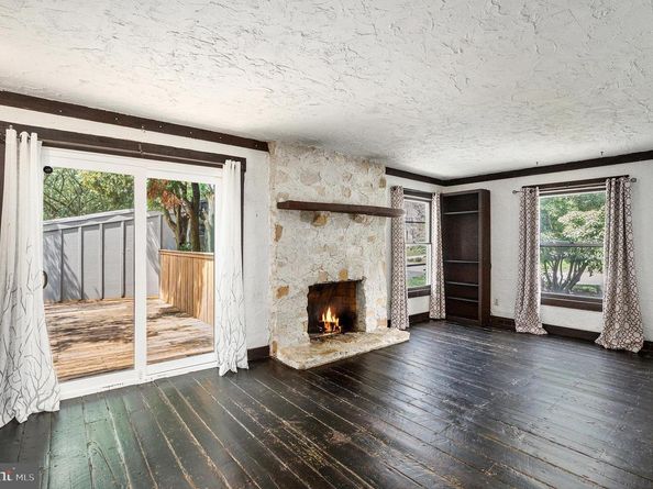 302 Old Lancaster Road, Devon PA 19333