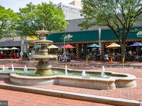 4500 S Four Mile Run Drive 816, Arlington VA 22204