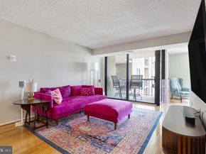 4500 S Four Mile Run Drive 816, Arlington VA 22204