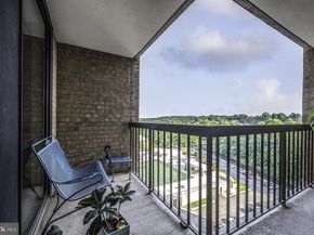 4500 S Four Mile Run Drive 816, Arlington VA 22204