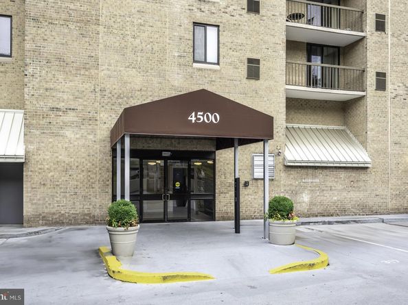 4500 S Four Mile Run Drive 816, Arlington VA 22204