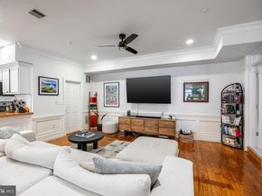 237 N Bread Street 2, Philadelphia PA 19106