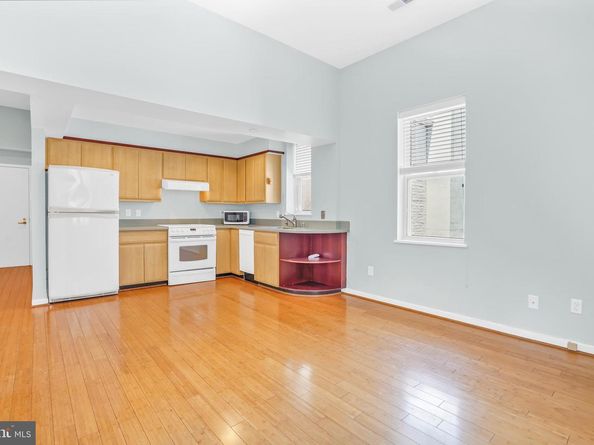 2114 N Street NW 46, Washington DC 20037