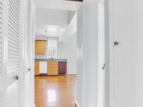 2114 N Street NW 46, Washington DC 20037