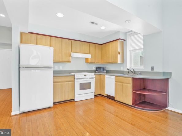 2114 N Street NW 46, Washington DC 20037
