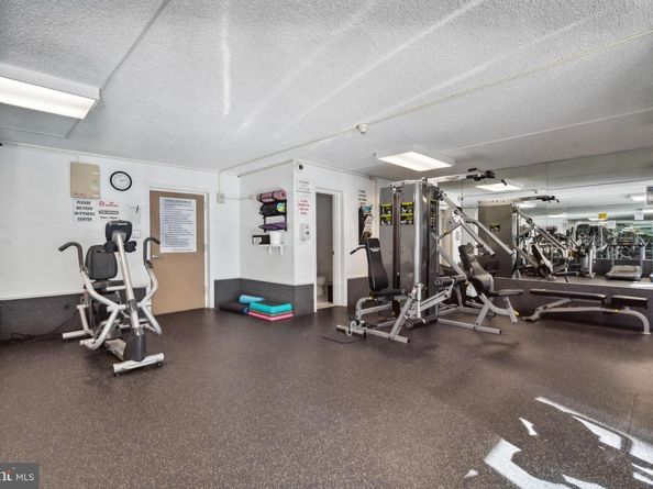 1900 John F Kennedy Boulevard 924, Philadelphia PA 19103