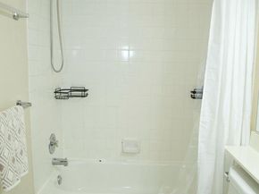 2429 Locust Street 215, Philadelphia PA 19103