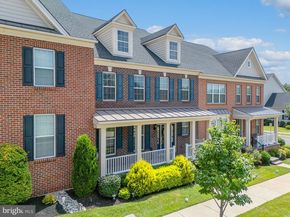 4871 E Blossom Drive, Doylestown PA 18902