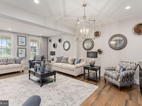 4871 E Blossom Drive, Doylestown PA 18902