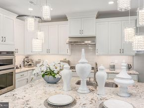 4871 E Blossom Drive, Doylestown PA 18902