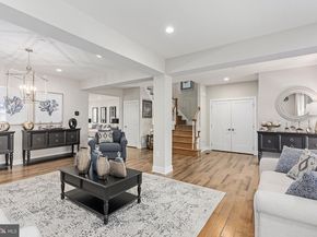 4871 E Blossom Drive, Doylestown PA 18902