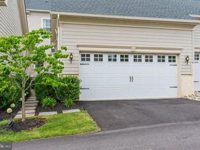 4871 E Blossom Drive, Doylestown PA 18902
