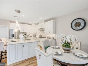 4871 E Blossom Drive, Doylestown PA 18902