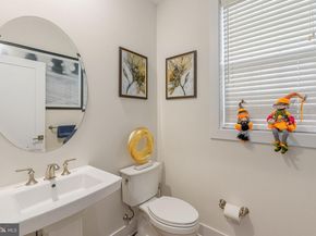 4871 E Blossom Drive, Doylestown PA 18902