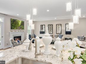 4871 E Blossom Drive, Doylestown PA 18902