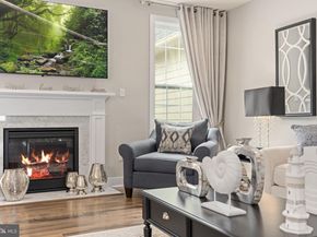 4871 E Blossom Drive, Doylestown PA 18902